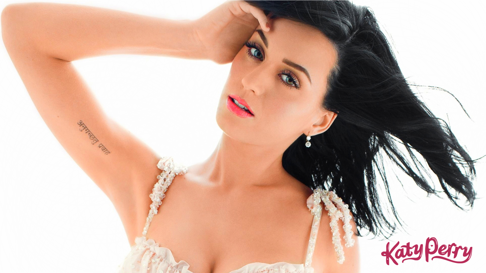 Katy Perry Wallpaper white dress