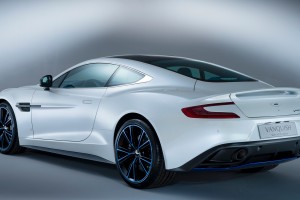 Aston Martin Vanquish White awesome