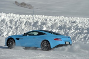 Aston Martin Vanquish blue A3