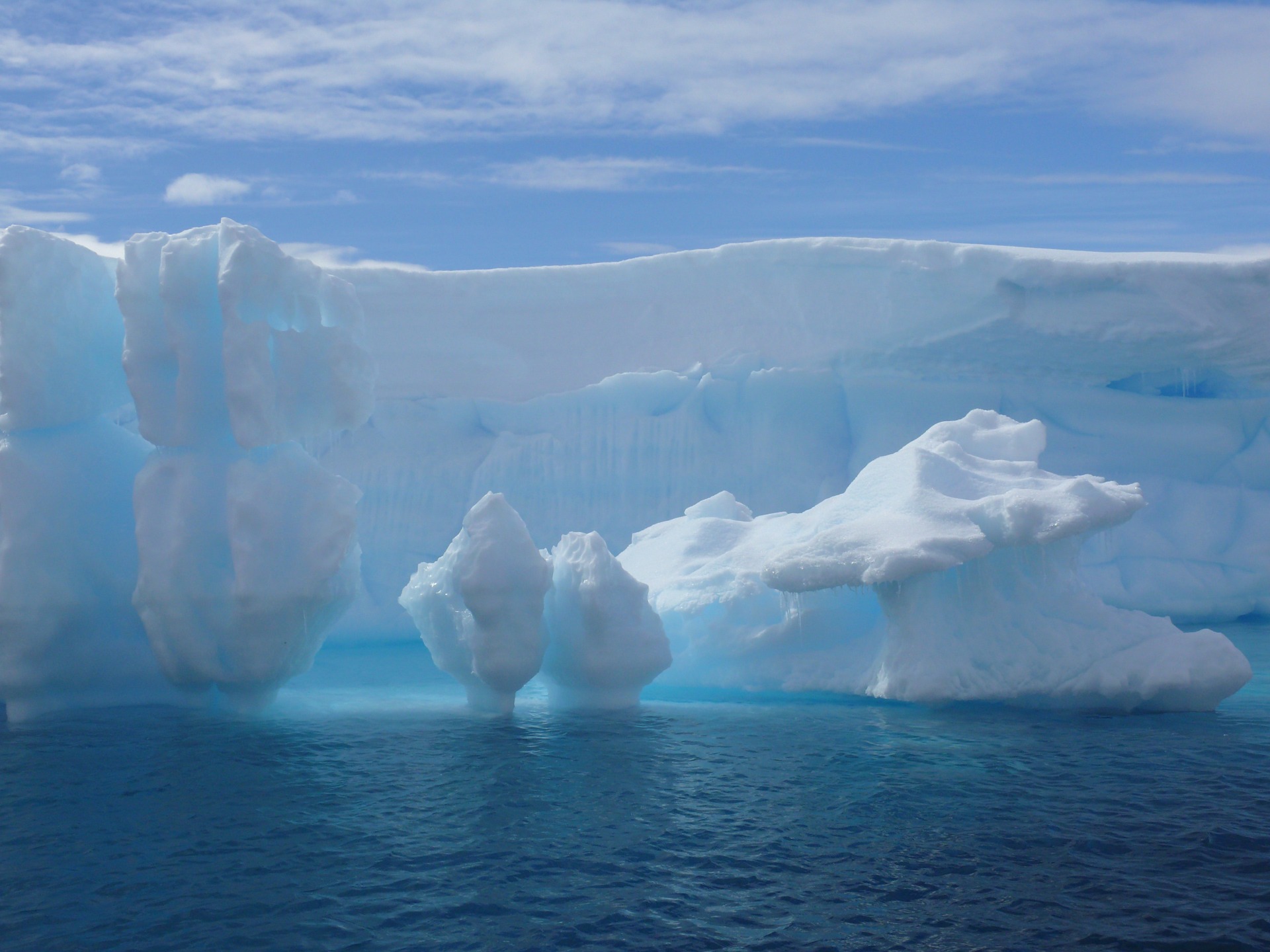 iceberg wallpaper frozen
