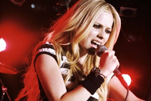 Avril Lavigne Wallpapers singing