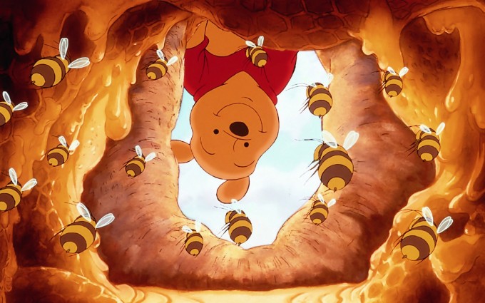 Winnie The Pooh Wallpapers HD beehive