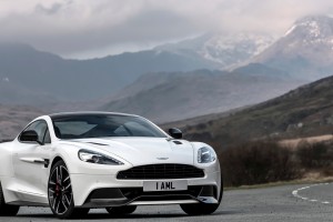 Aston Martin Vanquish Wallpapers White road