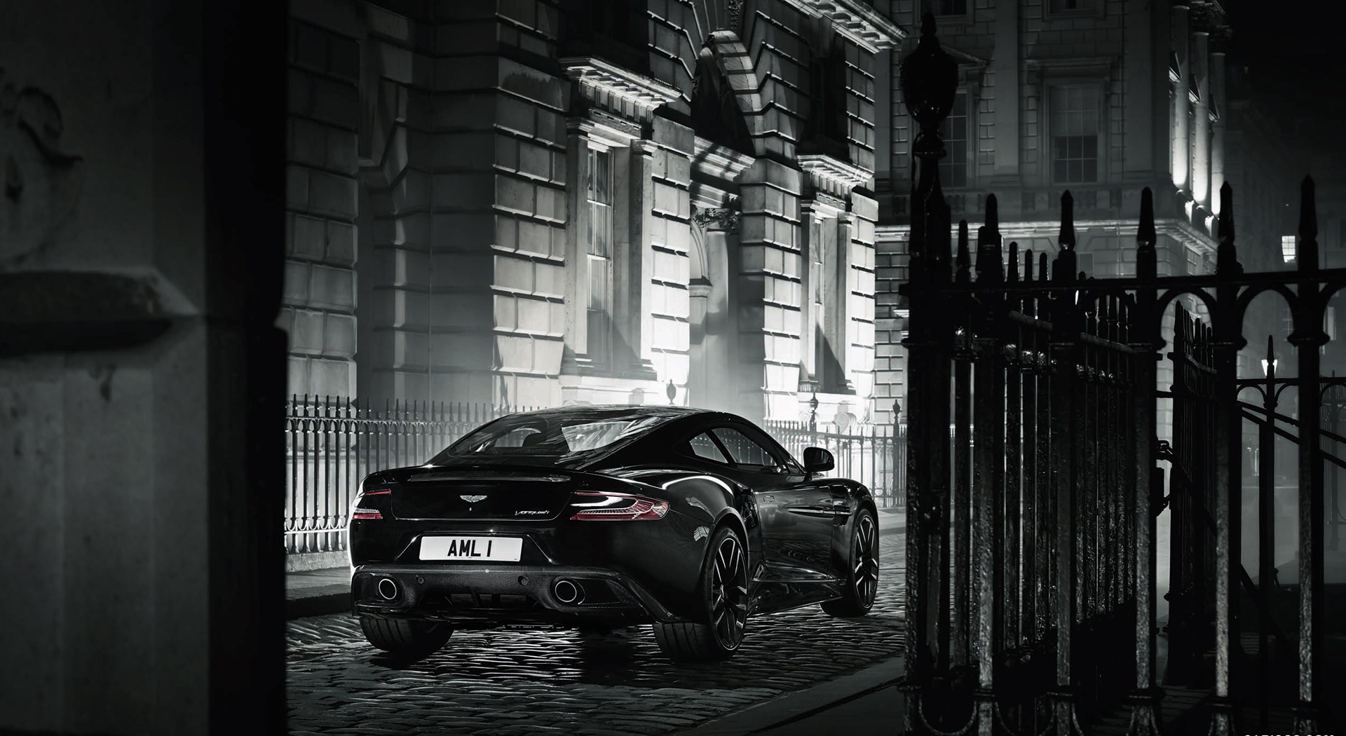 Aston Martin Vanquish Wallpapers black