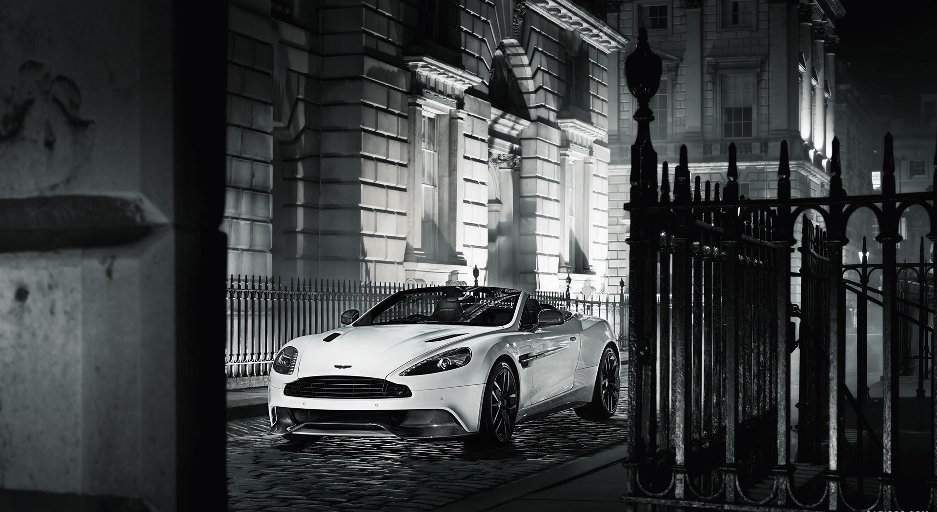 Aston Martin Vanquish Wallpapers carbon